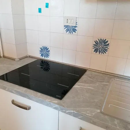 Aurora Apartahotel 4*