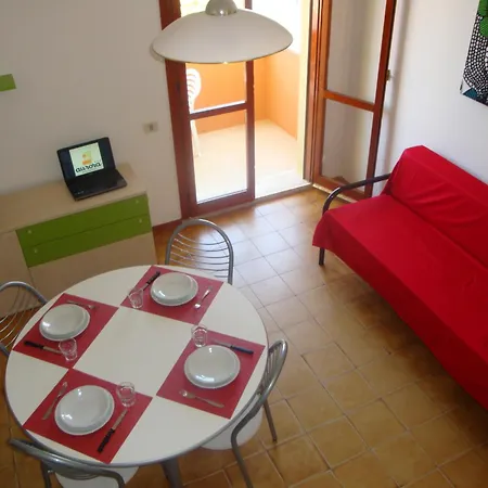 Aurora Aparthotel