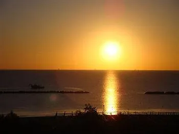 Aurora Lejlighedshotel Lido Adriano